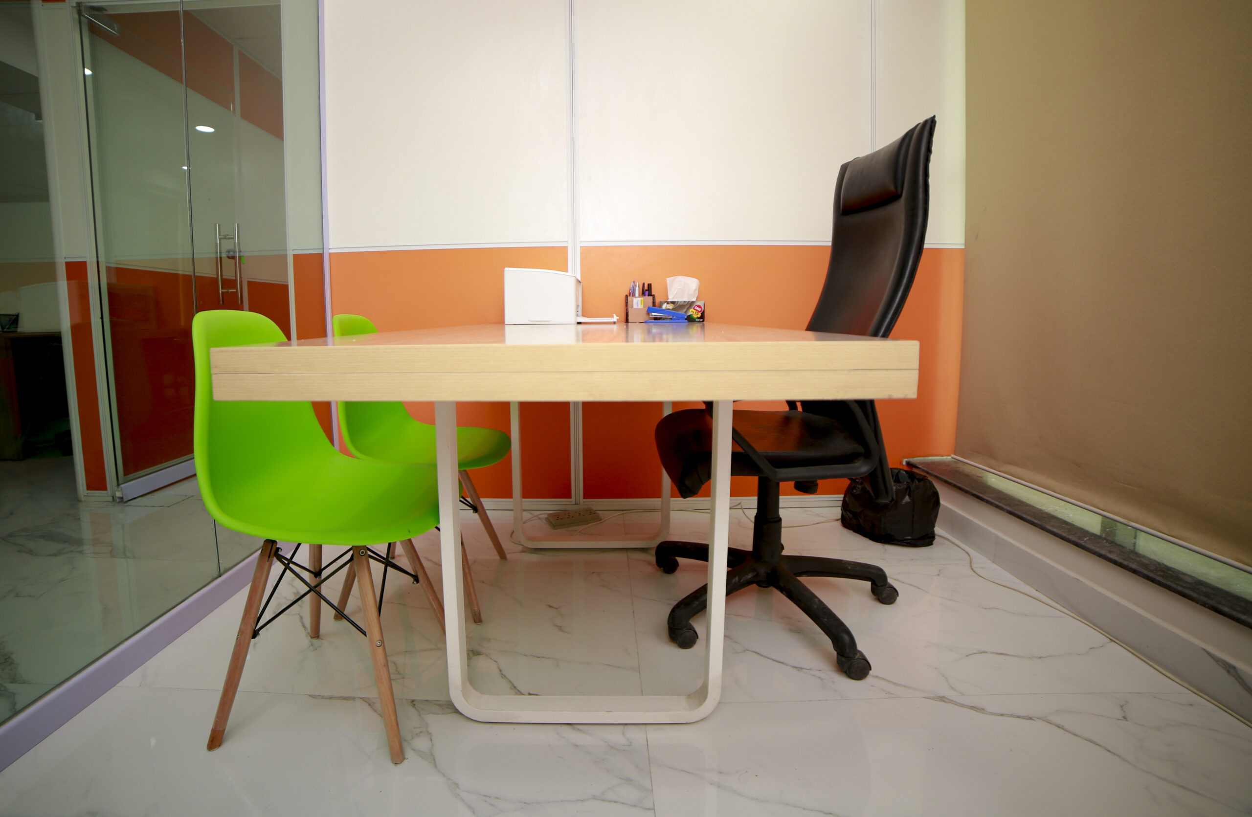 shared office spaces in lahore